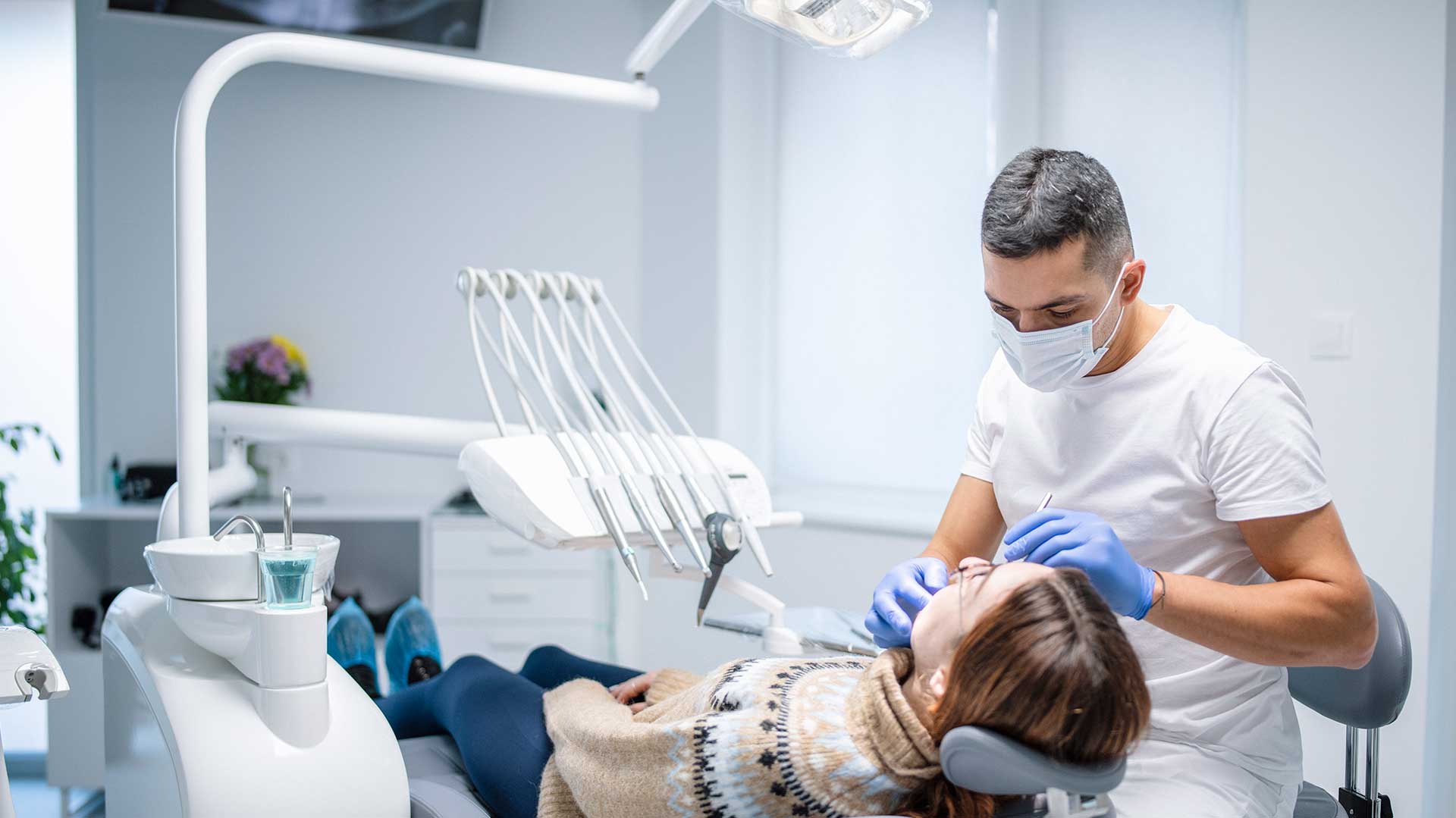 Same-Day Emergency Dental Appointment Leicester Emergency dentist appointment at Dentist 111 Leicester